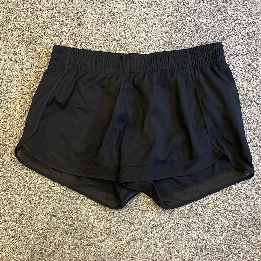 Athleta Jet Black Women's Athletic Shorts